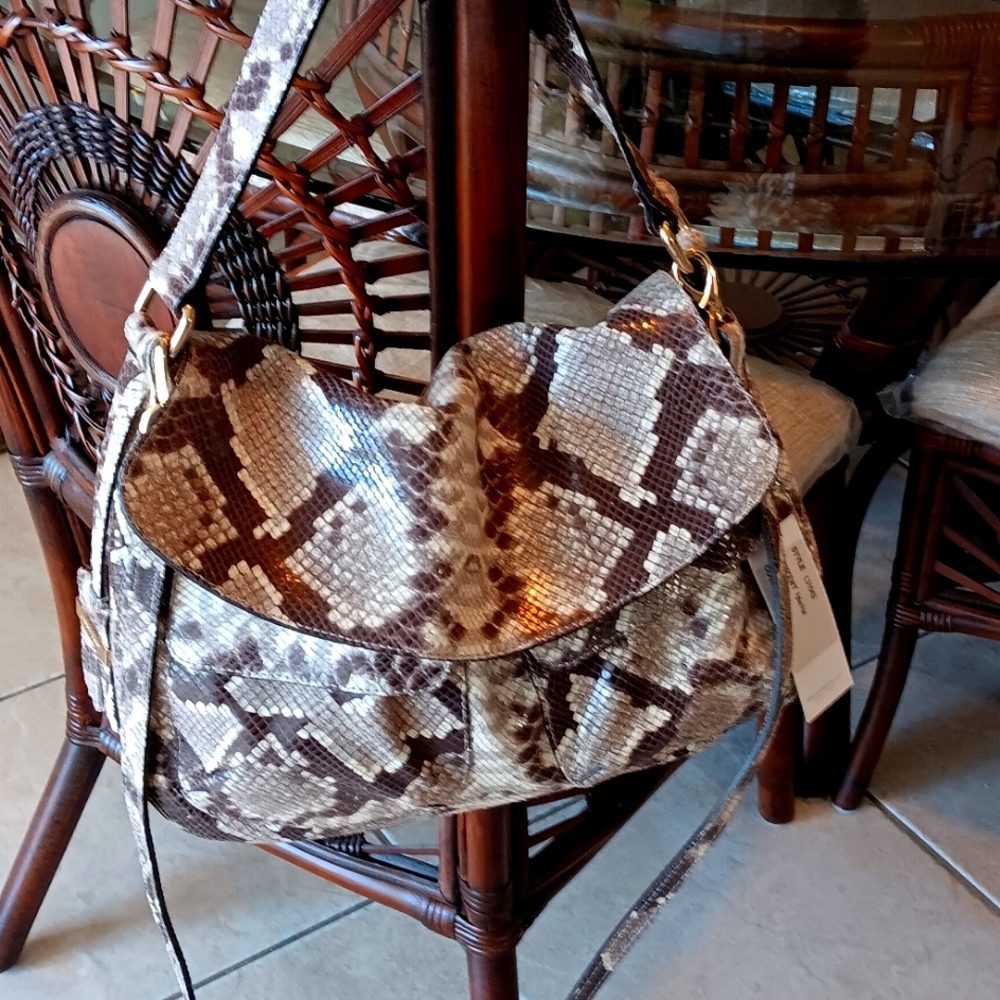 ABullucci Handbag!